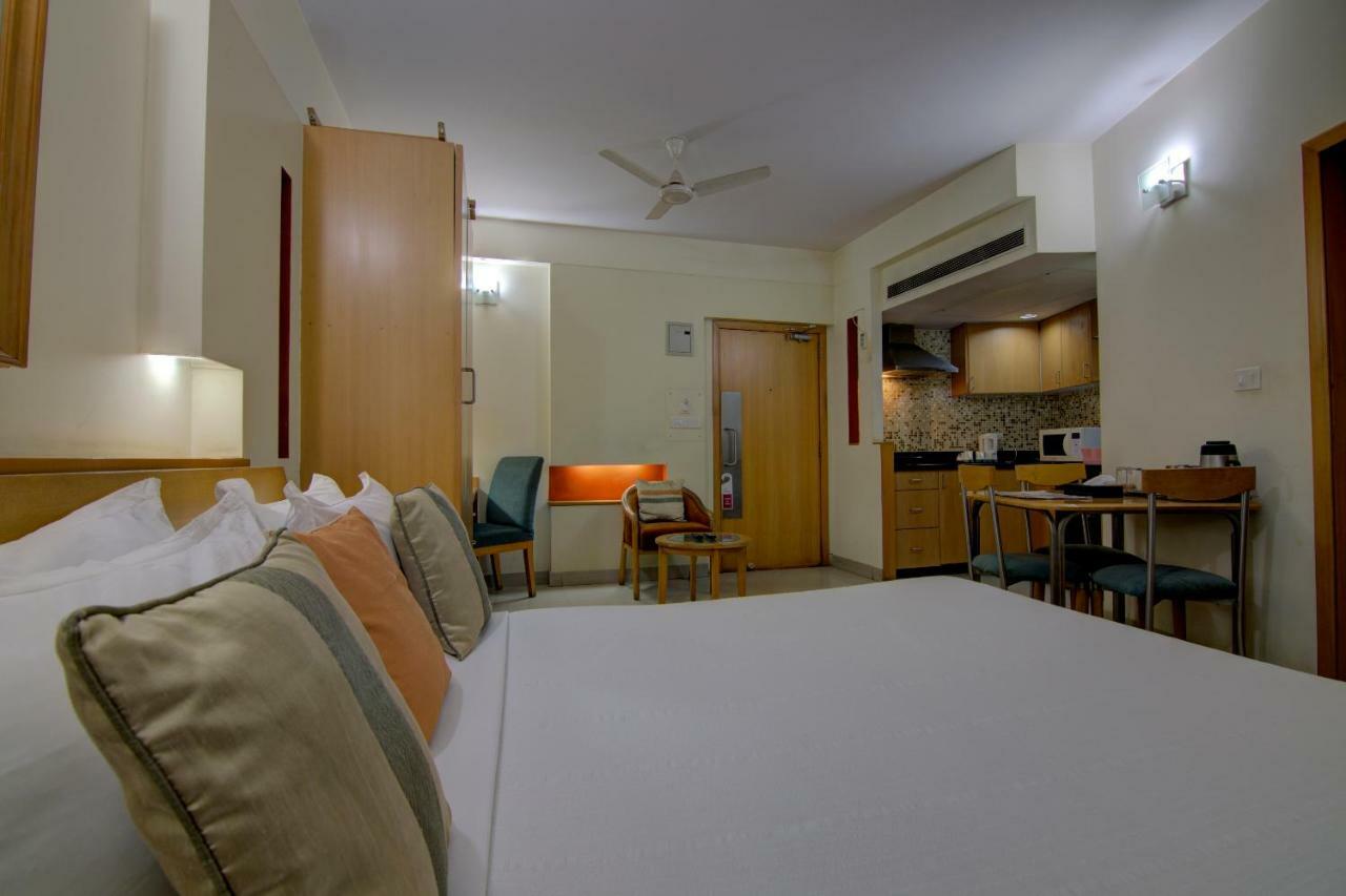 Tristar Serviced Apartments Bangalore Esterno foto